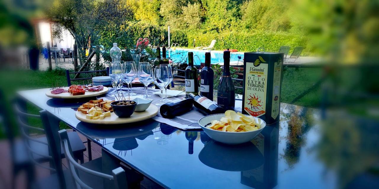 Bed and Breakfast Casale del Sole Garda Monzambano Exterior foto